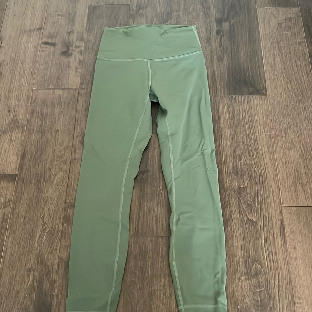 Lululemon Wunder Train High-Rise Tight 25”